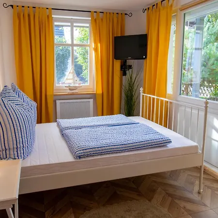 Holiday home Haus Am Teich